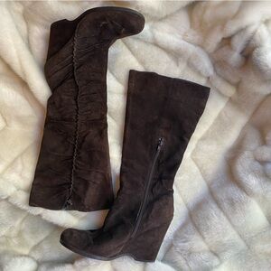 Mia vintage brown suede leather wedge heeled boots size 10